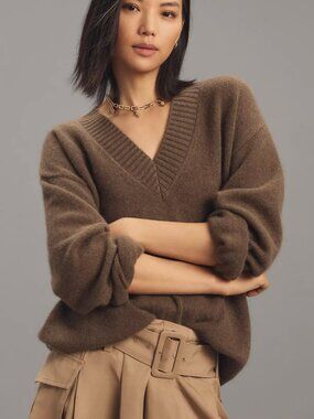 Reformation Jadey Cashmere Oversized V-Neck Seater in Dachshund